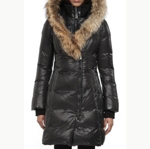 Mackage CHLOE-SP BLACK FITTED DOWN JACKET WITH FUR